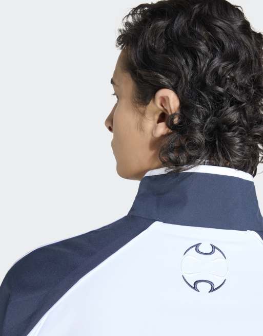 adidas Originals – Teamgeist – Sweatshirt in Crystal Sky mit kurzem Reißverschluss, 4 von 4