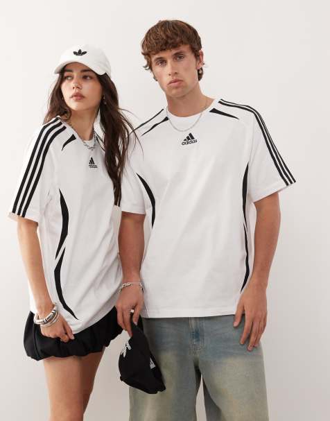 adidas Originals Teamgeist t-shirt in white - view 1