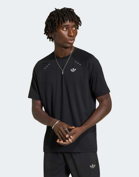 adidas Originals Tech trefoil essentials polyester tee in black - view 1