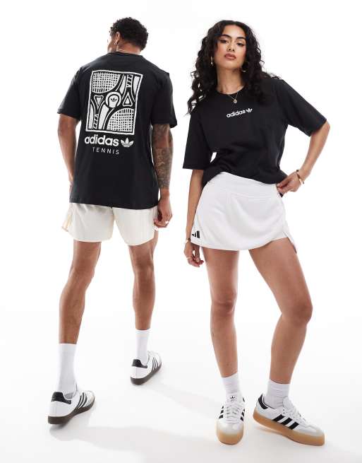 shirt with back print in black adidas Originals Tennis unisex graphic t ClassicfuncenterShops adidas Kids Superstar low top trainers