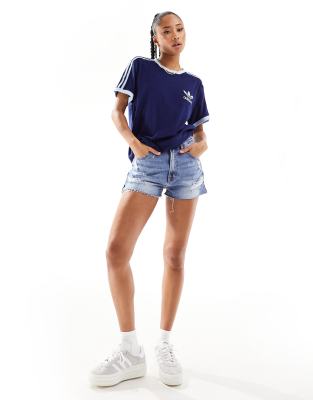 navy blue and white t shirt