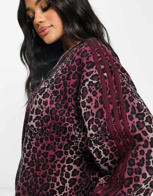 Nike stripe and leopard sweatshirt hot sale