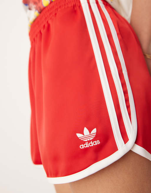 adidas Originals – Three Stripe Sprinter – Röda shorts, 3 av 5