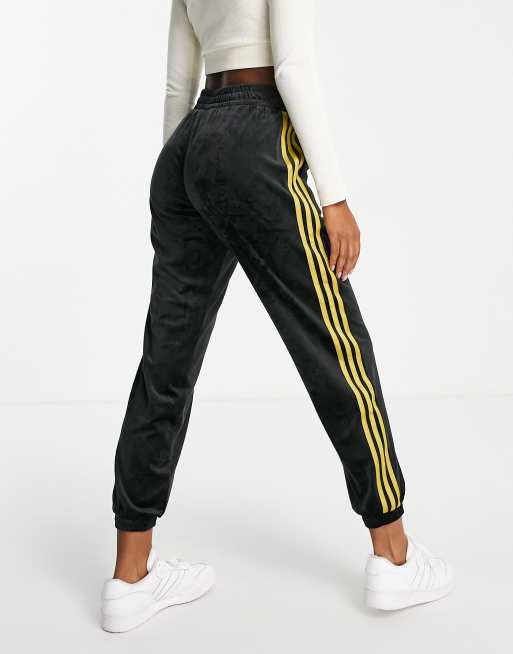 Adidas best sale velour pants