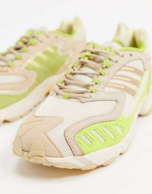 adidas torsion traxion