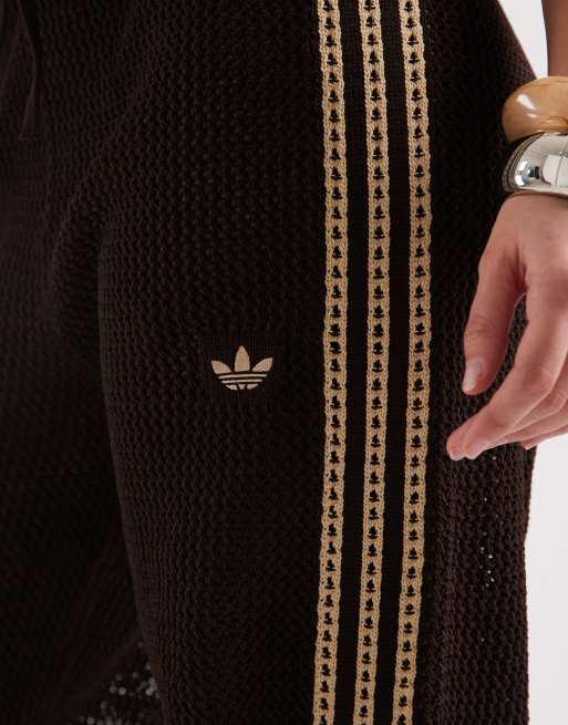 adidas Originals – Trainingshose aus Häkelstoff in Braun, 2 von 5