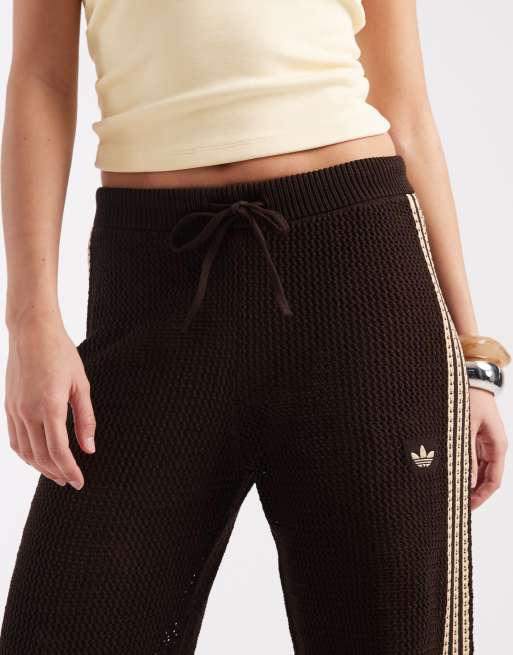 adidas Originals – Trainingshose aus Häkelstoff in Braun, 4 von 5
