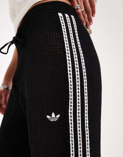 adidas Originals – Trainingshose aus Häkelstoff in Schwarz, 2 von 5