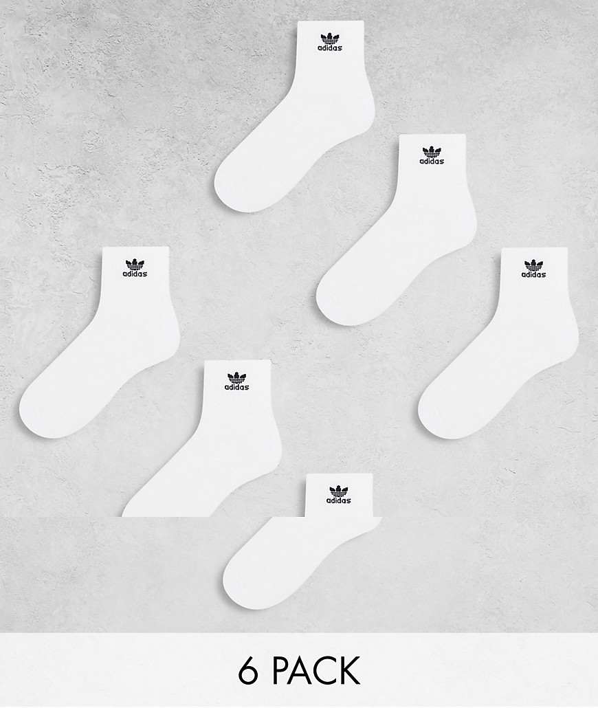 Trefoil 6-Pack Quarter socks in white