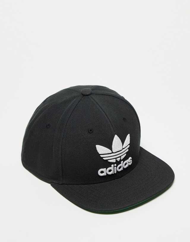 adidas Originals Trefoil Chain snapback cap in black