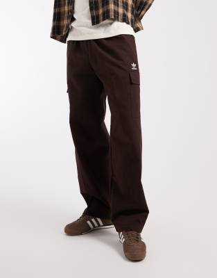 Originals - Trefoil Essentials - Hose aus Webstoff in Aurora Coffee-Brown Brown XL
