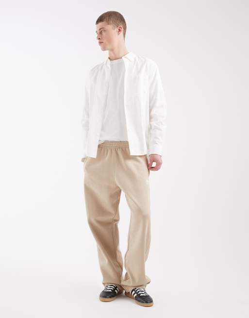 adidas Originals – Trefoil Essentials – Jogginghose in Khaki mit offenem Saum, 2 von 5
