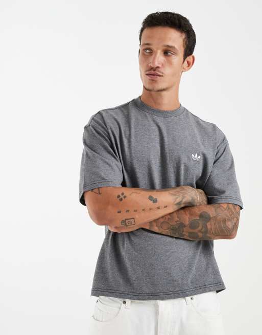 adidas Originals – Trefoil Essentials – Lockeres Cropped-T-Shirt in dunklem Heidegrau, 5 von 5