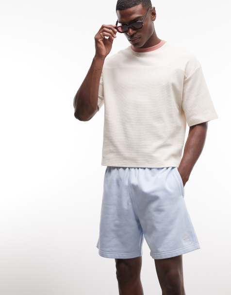 adidas Originals – Trefoil Essentials – Shorts in Himmelblau - view 1