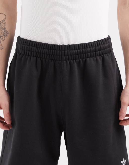 adidas Originals – Trefoil Essentials – Shorts in Schwarz, 7 Zoll Schrittlänge, 4 von 5