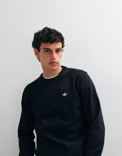 adidas Originals Trefoil Essentials Sweatshirt mit kleinem Logo in Schwarz, 3 von 5