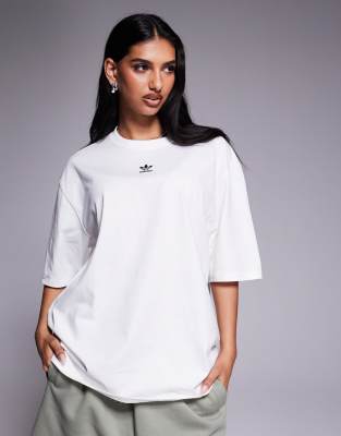 adidas Originals - Trefoil Essentials - T-shirt - Blanc | ASOS