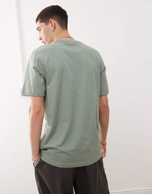 adidas Originals Trefoil Essentials t-shirt in green