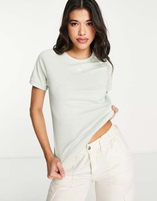 adidas Originals – Trefoil Essentials – T-Shirt in Grün 