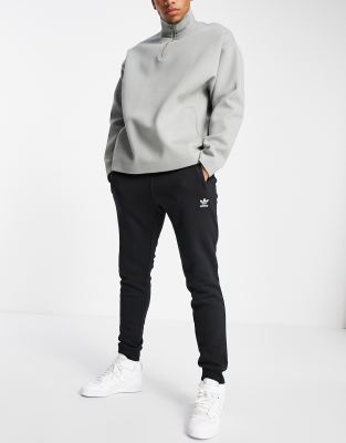 Adidas originals core trefoil hot sale joggers