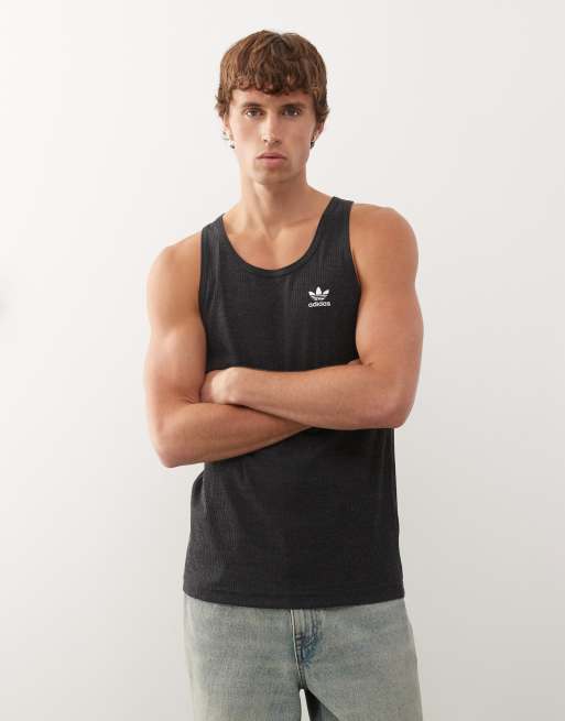 adidas Originals – Trefoil Essentials – Tanktop in Schwarz mit Dreiblatt-Logo