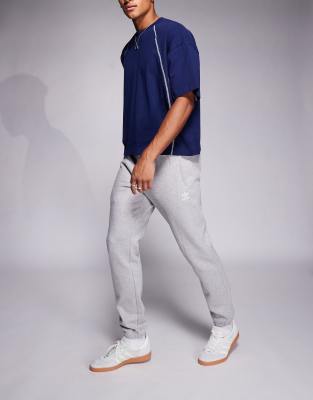 [adidas Originals] adidas Originals trefoil essentials trackies in grey L Medium grey heather/