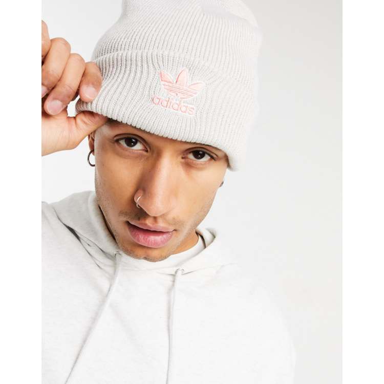 Adidas trefoil hot sale beanie white