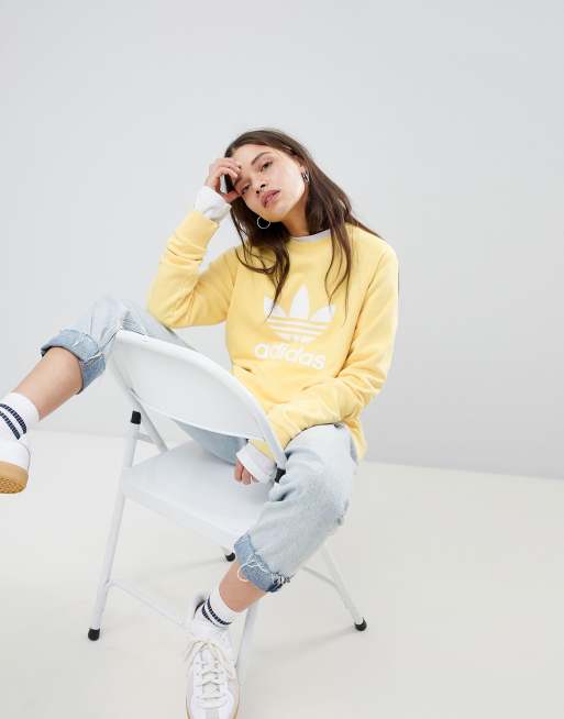 Adidas originals trefoil 2025 oversized sweatshirt in yellow