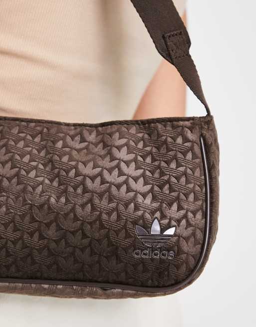 Adidas trefoil 2024 shoulder bag