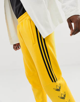 adidas Originals Trefoil Stripe Joggers 