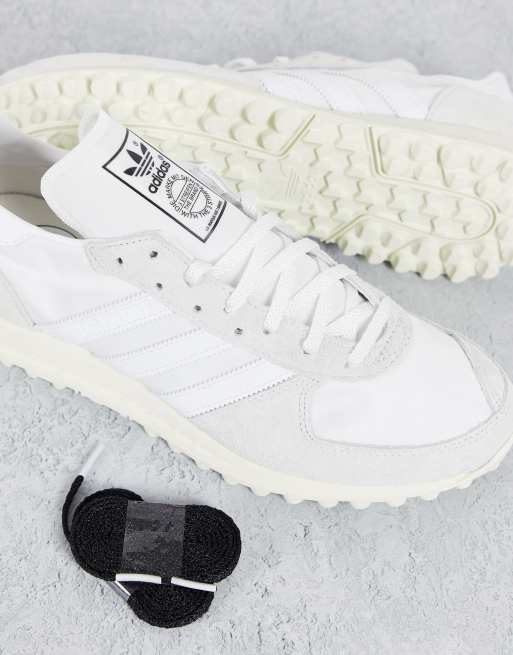 adidas Originals TRX Vintage Sneaker in WeiB ASOS