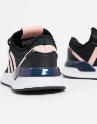 adidas originals u path run trainers in black and pink