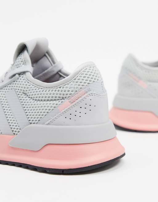 Adidas rosa store con gris