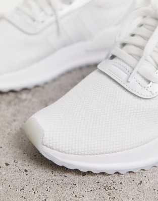 adidas originals u path run trainers in white and silver