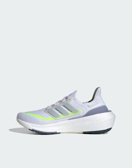 adidas Originals Ultraboost Sneakers da corsa bianche ASOS