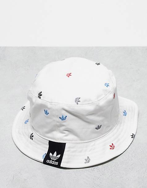 adidas Originals unisex aop trefoil bucket hat in white