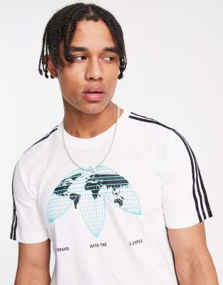 adidas Originals United T-shirt in white with globe graphics