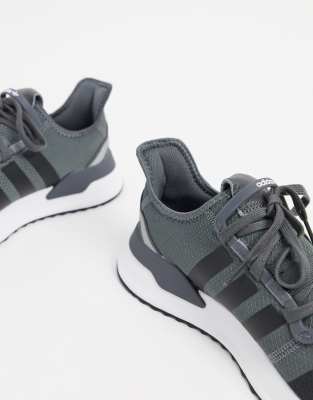 black u_path adidas