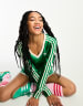 ☆Adidas☆Originals Adicolor 70s V-Neck Dress White adidas Originals ADICOLOR 70S V NECK DRESS - Day dress