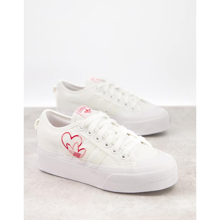 Scarpe adidas online con cuori