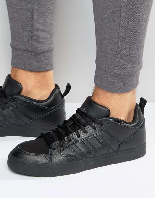 Adidas originals varial on sale low black sneakers