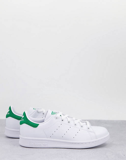 adidas Originals Vegan Stan Smith sneakers in white and green جنم