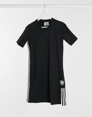 adidas Originals - Vestito T-shirt con logo 3D a trifoglio nero | ASOS
