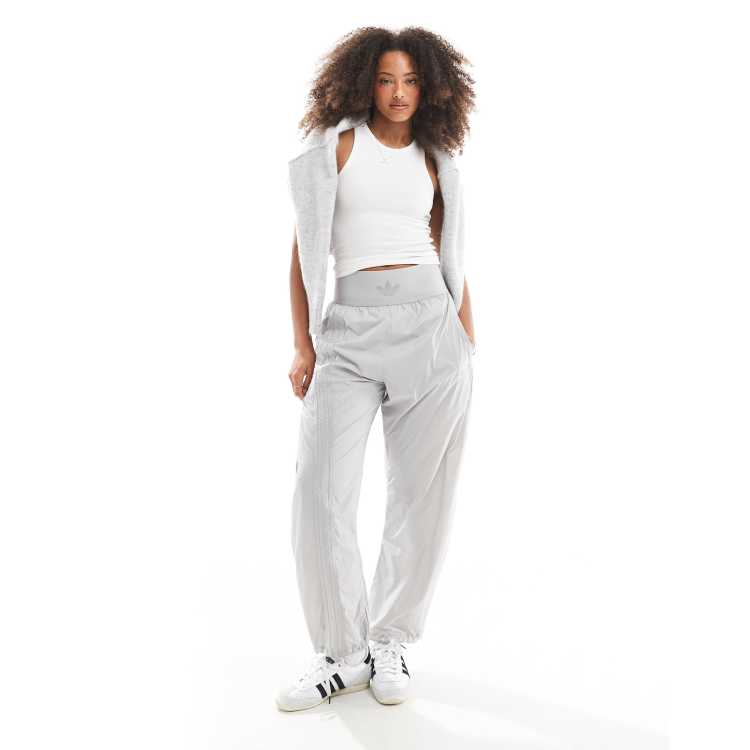 追跡便【adidas】adidas Originals Ess Joggers ハイライズ 2色 Ninja adidas Nite Jogger Time In Orange Q47199 Release Date