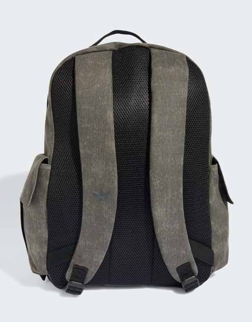 adidas Originals Washed backpack in black, 3 of 5