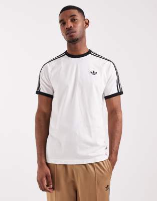 adidas Originals - Weißes T-Shirt mit drei Streifen
