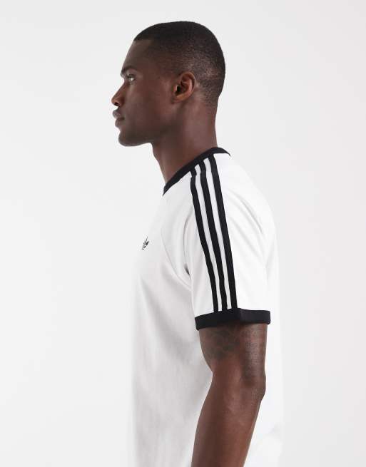adidas Originals – Weißes T-Shirt mit drei Streifen, 2 von 5