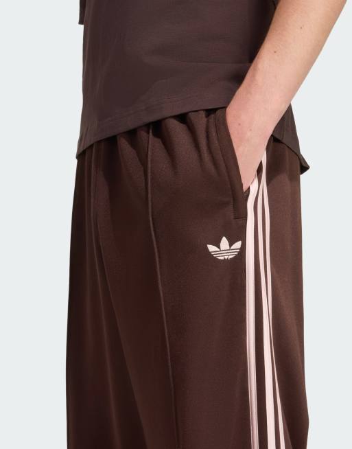 adidas Originals – Weite Trainingshose in Aurora Coffee, 2 von 4