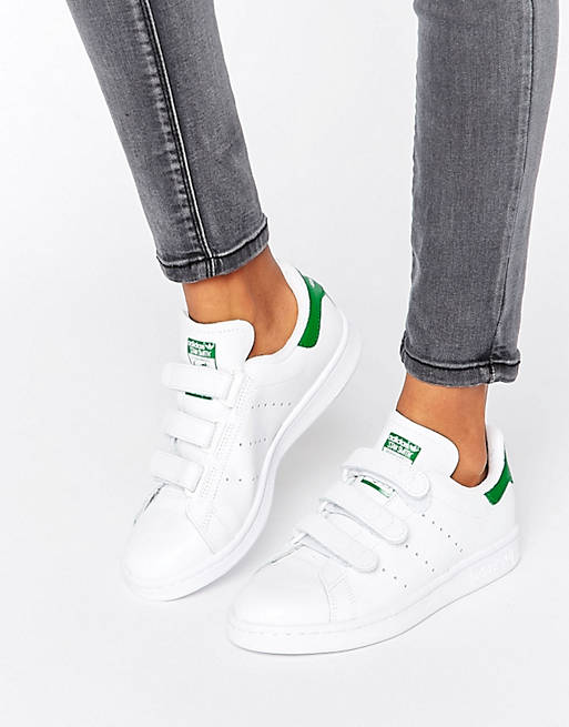 basketball Serrated cafeteria adidas Originals White And Green Velcro Stan Smith Unisex Trainers | ASOS