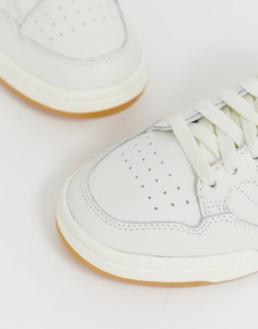 Adidas originals continental 80's trainers in hot sale off white with gum sole